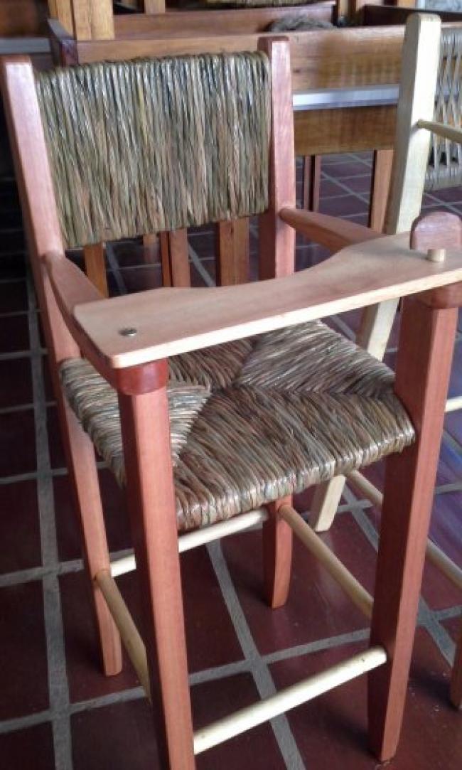 Cadeirote refeio palha 